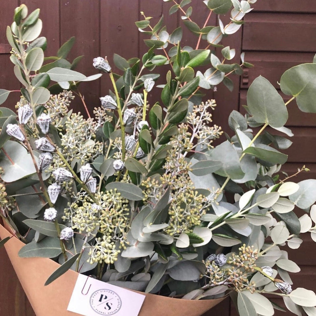 Festive Posy // Wintry Eucalyptus