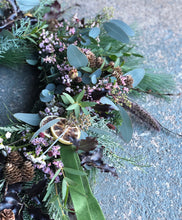 Load image into Gallery viewer, Joy Wreath // Luxury Christmas
