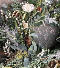 Load image into Gallery viewer, Noel Wreath // Luxury Christmas
